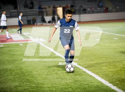 Thumbnail 1 in Lincoln vs. Mountain View photogallery.