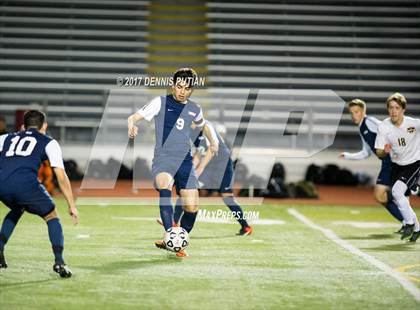 Thumbnail 3 in Lincoln vs. Mountain View photogallery.