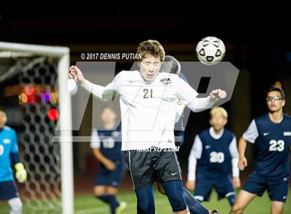 Thumbnail 2 in Lincoln vs. Mountain View photogallery.