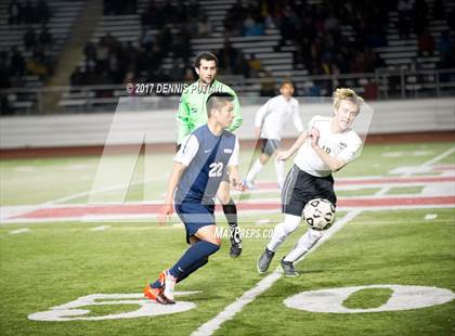 Thumbnail 3 in Lincoln vs. Mountain View photogallery.