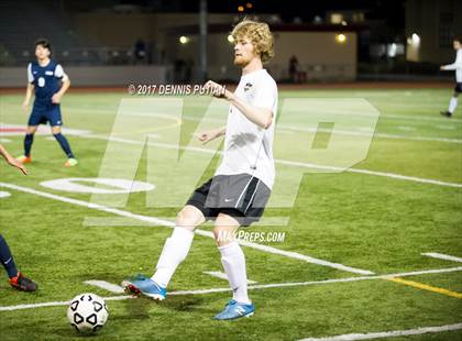 Thumbnail 2 in Lincoln vs. Mountain View photogallery.