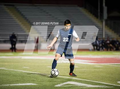 Thumbnail 2 in Lincoln vs. Mountain View photogallery.