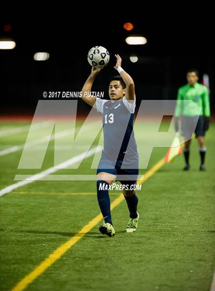 Thumbnail 3 in Lincoln vs. Mountain View photogallery.