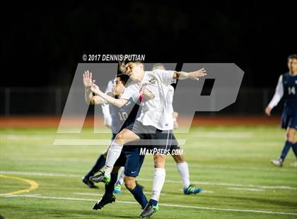 Thumbnail 3 in Lincoln vs. Mountain View photogallery.