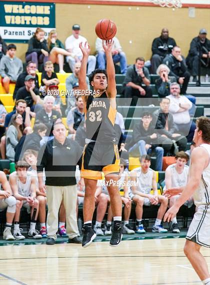 Thumbnail 1 in San Ramon Valley vs. Alameda (CIF NCS D2 Semifinal) photogallery.