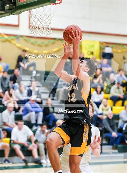 Thumbnail 3 in San Ramon Valley vs. Alameda (CIF NCS D2 Semifinal) photogallery.