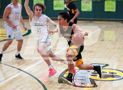 Thumbnail 2 in San Ramon Valley vs. Alameda (CIF NCS D2 Semifinal) photogallery.