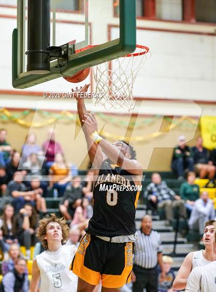 Thumbnail 1 in San Ramon Valley vs. Alameda (CIF NCS D2 Semifinal) photogallery.