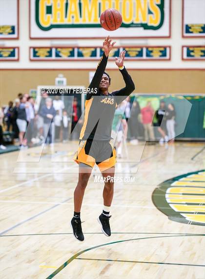 Thumbnail 1 in San Ramon Valley vs. Alameda (CIF NCS D2 Semifinal) photogallery.