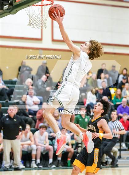 Thumbnail 3 in San Ramon Valley vs. Alameda (CIF NCS D2 Semifinal) photogallery.