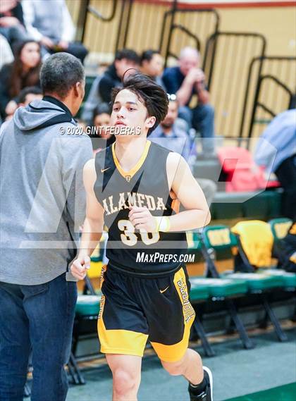Thumbnail 3 in San Ramon Valley vs. Alameda (CIF NCS D2 Semifinal) photogallery.