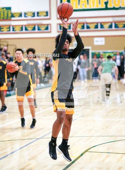 Thumbnail 2 in San Ramon Valley vs. Alameda (CIF NCS D2 Semifinal) photogallery.