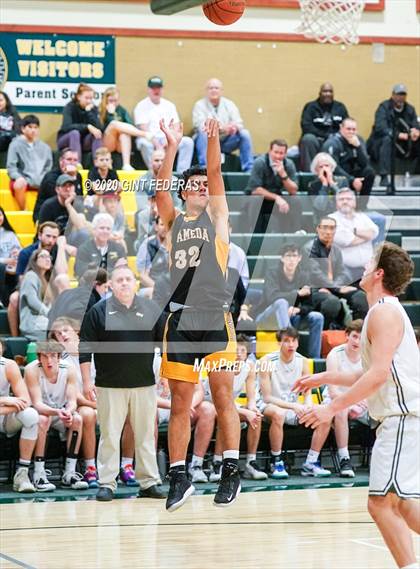 Thumbnail 2 in San Ramon Valley vs. Alameda (CIF NCS D2 Semifinal) photogallery.
