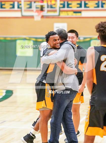 Thumbnail 2 in San Ramon Valley vs. Alameda (CIF NCS D2 Semifinal) photogallery.