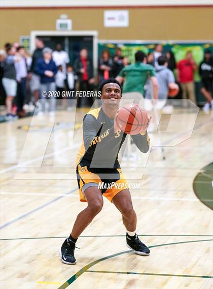 Thumbnail 3 in San Ramon Valley vs. Alameda (CIF NCS D2 Semifinal) photogallery.