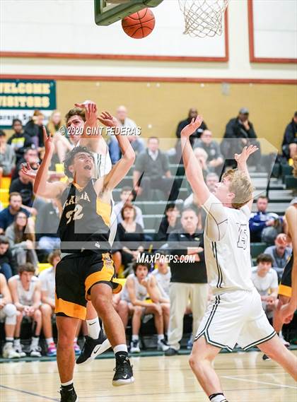 Thumbnail 3 in San Ramon Valley vs. Alameda (CIF NCS D2 Semifinal) photogallery.