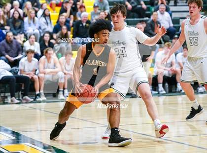 Thumbnail 2 in San Ramon Valley vs. Alameda (CIF NCS D2 Semifinal) photogallery.