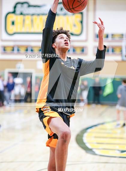 Thumbnail 1 in San Ramon Valley vs. Alameda (CIF NCS D2 Semifinal) photogallery.