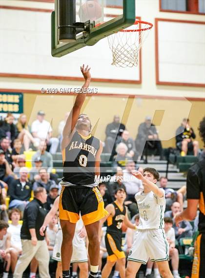 Thumbnail 1 in San Ramon Valley vs. Alameda (CIF NCS D2 Semifinal) photogallery.