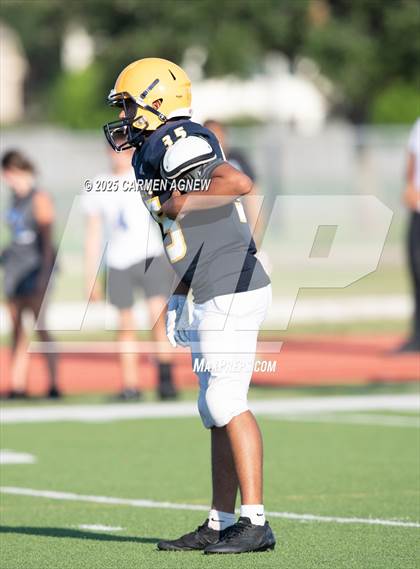 Thumbnail 2 in FR: Cypress Ranch vs New Caney (B teams) photogallery.