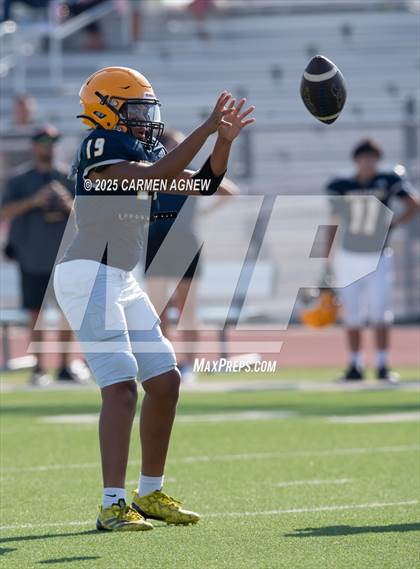 Thumbnail 1 in FR: Cypress Ranch vs New Caney (B teams) photogallery.