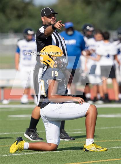 Thumbnail 2 in FR: Cypress Ranch vs New Caney (B teams) photogallery.