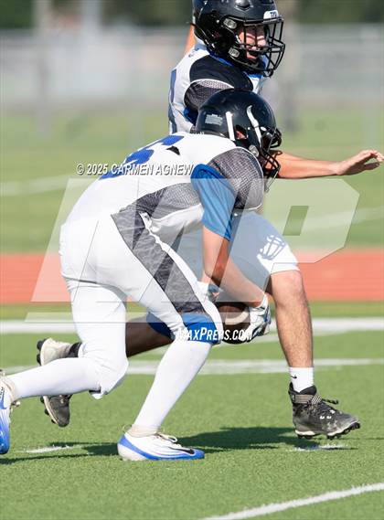 Thumbnail 1 in FR: Cypress Ranch vs New Caney (B teams) photogallery.