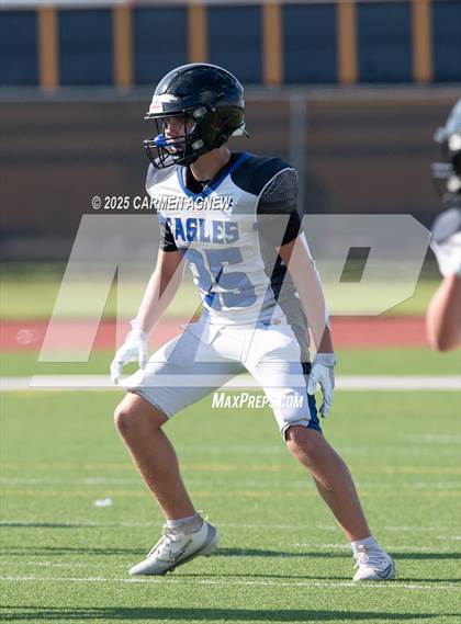 Thumbnail 2 in FR: Cypress Ranch vs New Caney (B teams) photogallery.