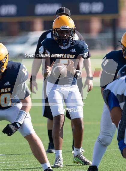 Thumbnail 2 in FR: Cypress Ranch vs New Caney (B teams) photogallery.