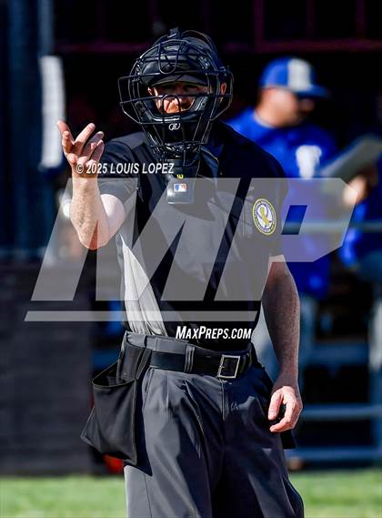 Thumbnail 3 in Fillmore vs. Colton (CIF SS DIV 8 Semi Final) photogallery.