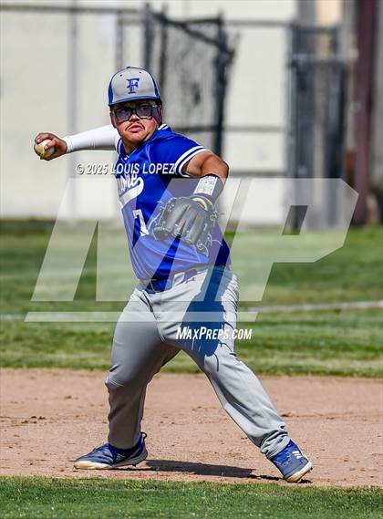 Thumbnail 2 in Fillmore vs. Colton (CIF SS DIV 8 Semi Final) photogallery.