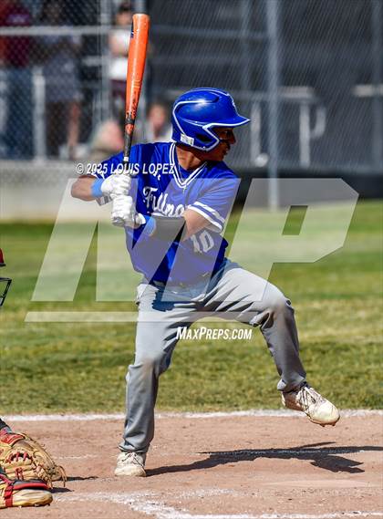 Thumbnail 2 in Fillmore vs. Colton (CIF SS DIV 8 Semi Final) photogallery.