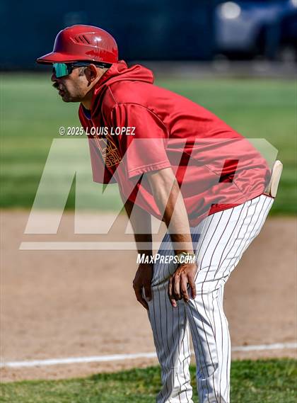 Thumbnail 2 in Fillmore vs. Colton (CIF SS DIV 8 Semi Final) photogallery.
