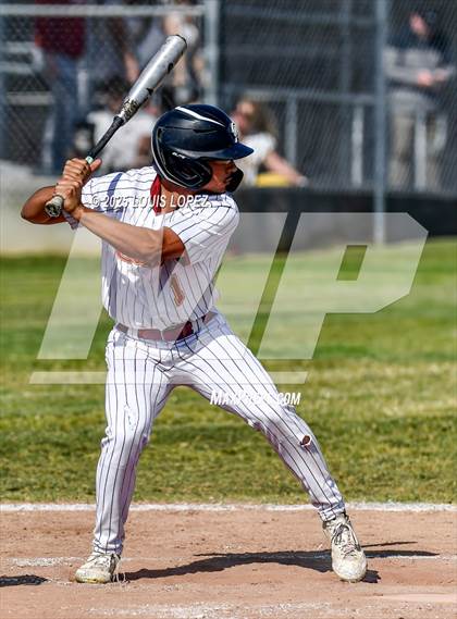 Thumbnail 2 in Fillmore vs. Colton (CIF SS DIV 8 Semi Final) photogallery.