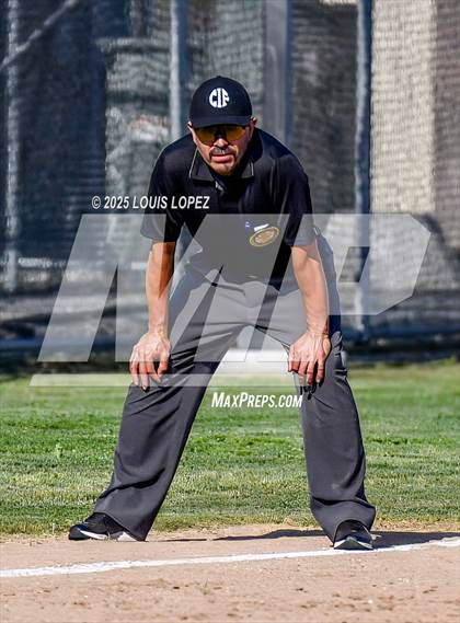 Thumbnail 1 in Fillmore vs. Colton (CIF SS DIV 8 Semi Final) photogallery.