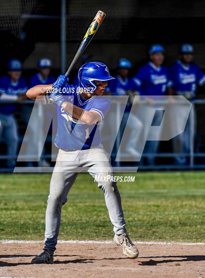 Thumbnail 2 in Fillmore vs. Colton (CIF SS DIV 8 Semi Final) photogallery.