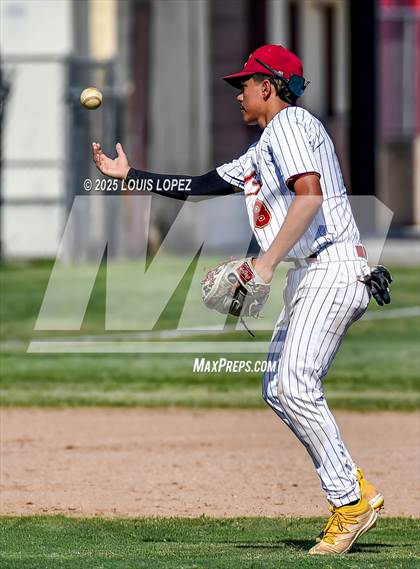 Thumbnail 1 in Fillmore vs. Colton (CIF SS DIV 8 Semi Final) photogallery.