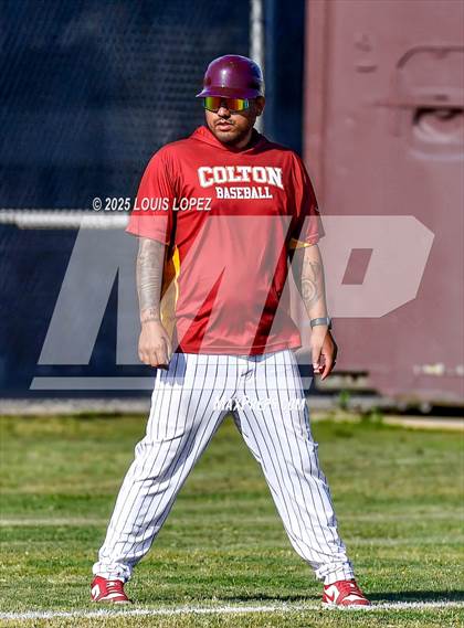 Thumbnail 2 in Fillmore vs. Colton (CIF SS DIV 8 Semi Final) photogallery.