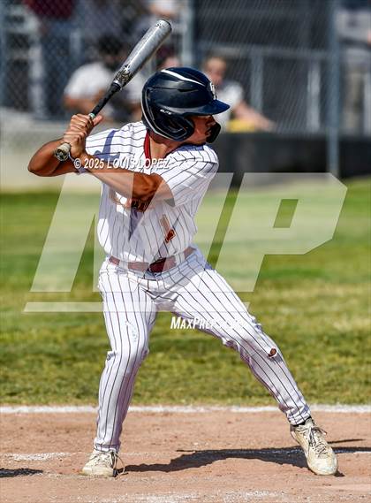 Thumbnail 1 in Fillmore vs. Colton (CIF SS DIV 8 Semi Final) photogallery.
