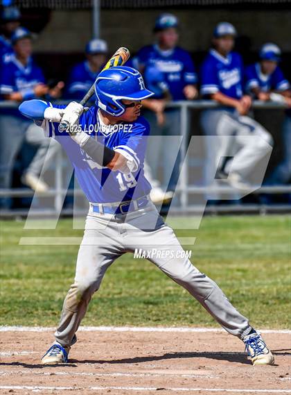 Thumbnail 3 in Fillmore vs. Colton (CIF SS DIV 8 Semi Final) photogallery.