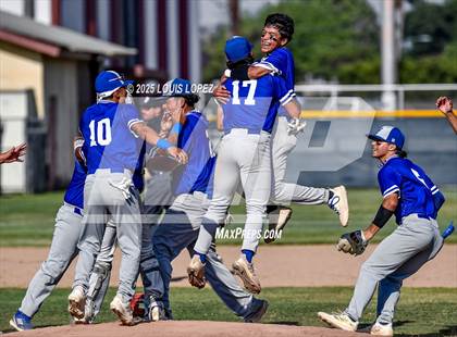 Thumbnail 2 in Fillmore vs. Colton (CIF SS DIV 8 Semi Final) photogallery.