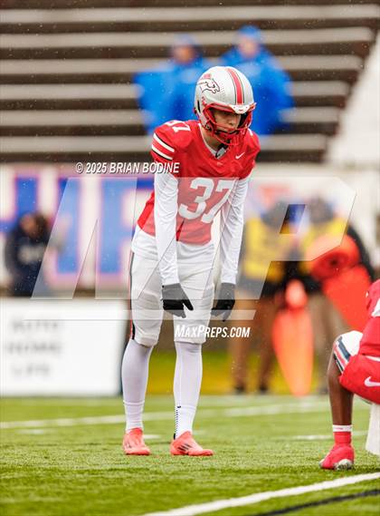 Thumbnail 2 in South Pointe vs South Florence (SCHSL 4A Final) photogallery.