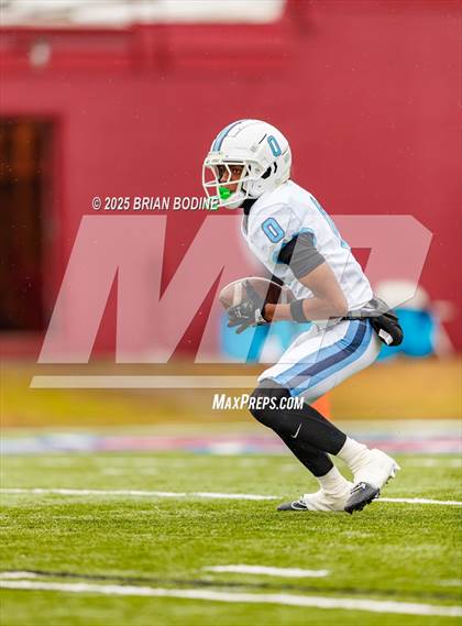 Thumbnail 2 in South Pointe vs South Florence (SCHSL 4A Final) photogallery.