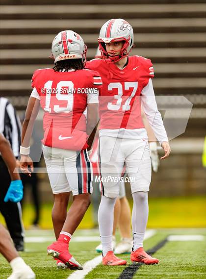 Thumbnail 2 in South Pointe vs South Florence (SCHSL 4A Final) photogallery.