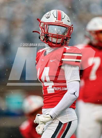 Thumbnail 1 in South Pointe vs South Florence (SCHSL 4A Final) photogallery.