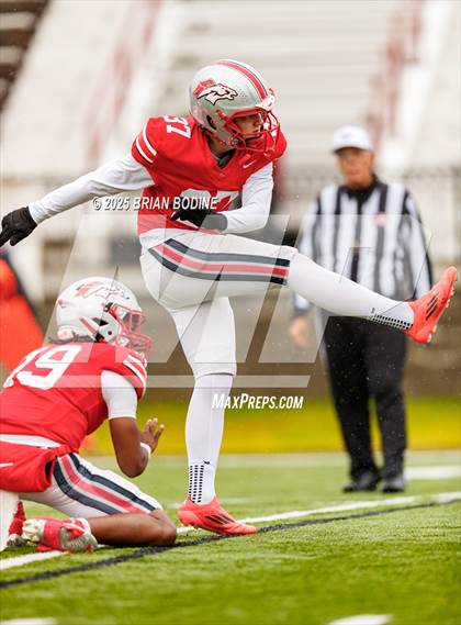 Thumbnail 2 in South Pointe vs South Florence (SCHSL 4A Final) photogallery.