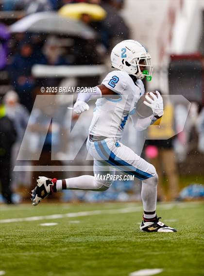 Thumbnail 2 in South Pointe vs South Florence (SCHSL 4A Final) photogallery.