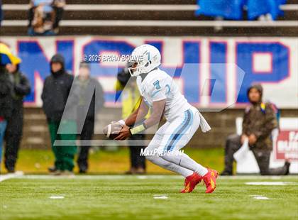 Thumbnail 1 in South Pointe vs South Florence (SCHSL 4A Final) photogallery.