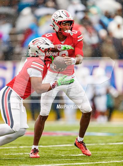 Thumbnail 2 in South Pointe vs South Florence (SCHSL 4A Final) photogallery.