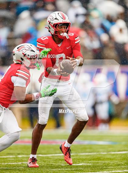 Thumbnail 1 in South Pointe vs South Florence (SCHSL 4A Final) photogallery.